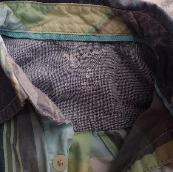 BOGO Boys Plaid Button-Up Long Sleeve Shirts - Picture 3 of 7